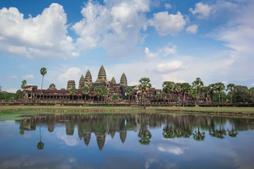 Fototapeta premium Angkor Wat day time