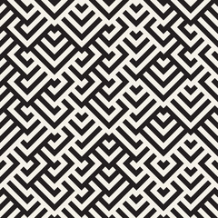 Maze Tangled Lines Contemporary Graphic. Vector Seamless Black and White Pattern.