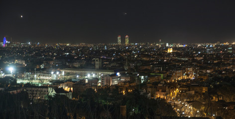 Fototapeta na wymiar Barcelona night panoramic view