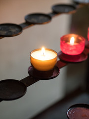 Das Gedenklicht in der Kirche