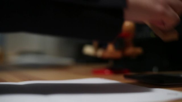  boss signer document of stamp on partnership agreement form-Dan