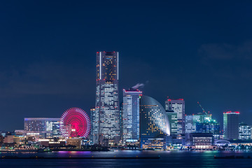 Fototapeta na wymiar Urban night view of Yokohama - 横浜の都市夜景１