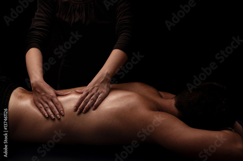 Сексуальный массаж для своей наставницы