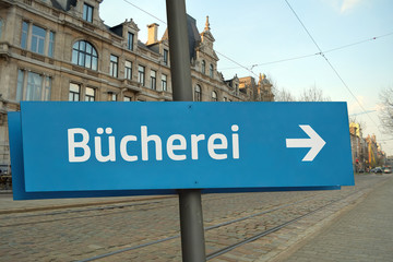 Fototapeta premium Schild 211 - Bücherei