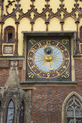 Obraz premium Astronomische Uhr am Alten Rathaus in Breslau, Polen