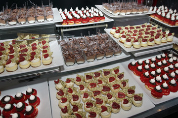 Dessert trays