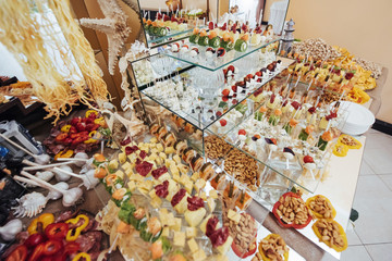 sweet buffet table
