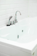 Fauset and shower close up