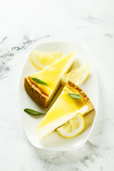 Lemon cheesecake