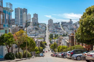 Rolgordijnen Streets with the slope in San Francisco, California, USA © Maks_Ershov