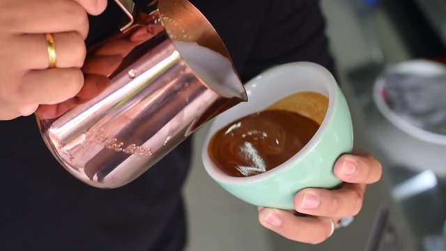 how to make latte art