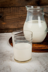 Home Farm organic milk in a jug and a glass