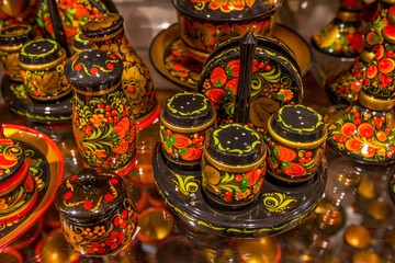 Fototapeta na wymiar Russian souvenir tableware