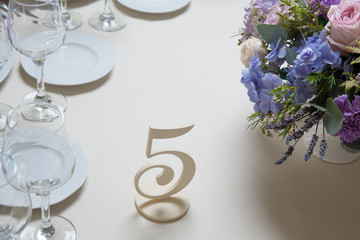 wedding flower arrangement