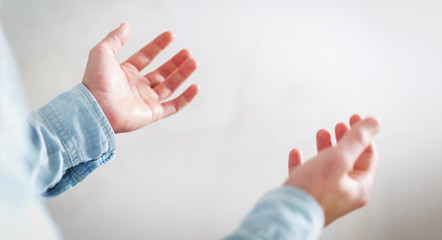 Businessman showing his empty hand