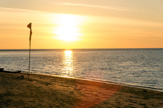 ocean in sunset time vanilla sky