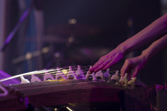 Japanese Koto player performs during the Bangkok japan Festival 2017.