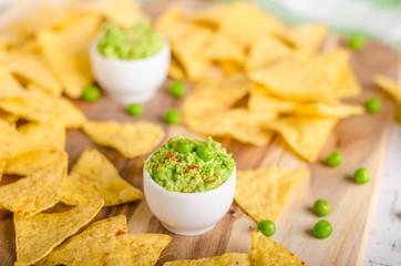 Tortilla chips peas dip