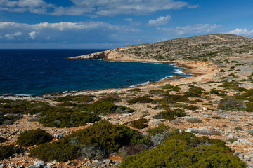 Fototapeta na wymiar View of the north coast landscape on Donoussa island.
