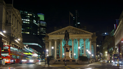 Fototapeta na wymiar Royal Stock Exchange in London in night