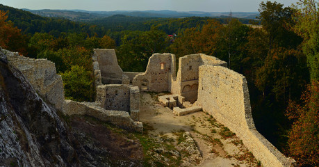 Fototapeta na wymiar Jura - Zamek w Smoleniu (Smoleń Castle)