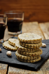 Cashew butter cookies with pistachios