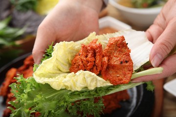rice wrapped in greens. Jeyuk ssambap