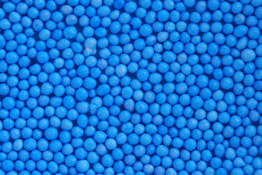 blue candy sprinkle layer © Tom