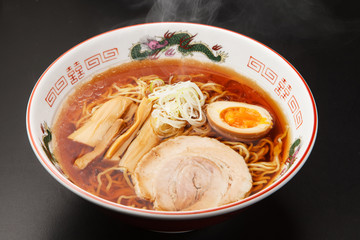 醤油ラーメン