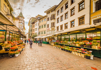 People going shopping in the streets of Bolzano