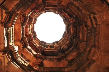 Papier Peint photo autocollant Monument Indien/Gujarat: Die Step Well Tempelruinen in Ahmedabad