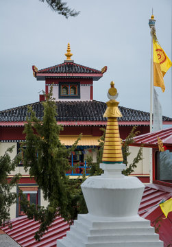 DAG SHANG KAGYU buddhist temple panillo Spain