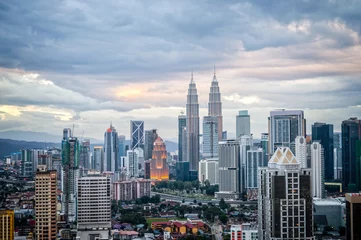 Poster Luchtmening van de horizon van Kuala Lumpur, Maleisië © Delphotostock