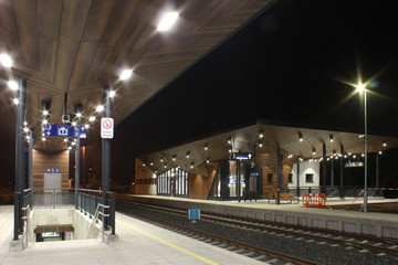 Night railway station,
