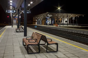 Fototapete Bahnhof Nachtbahnhof,