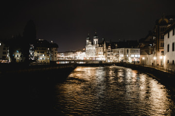 Fototapeta na wymiar bridge of luzern in switzerland nightscape