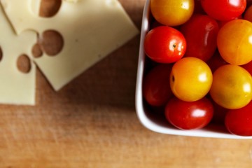 Cherry tomatoes and cheese