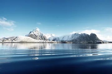 Crédence de cuisine en verre imprimé Reinefjorden snow in Reine Village, Lofoten Islands, Norway
