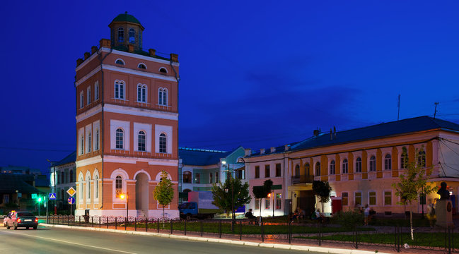 murom center in evening