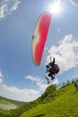 Rolgordijnen paragliding sport in the sky © panaramka