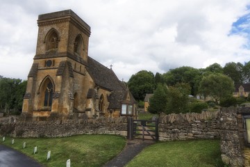 Fototapeta na wymiar Kerkje in Engeland