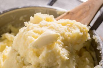 pot of mashed potato