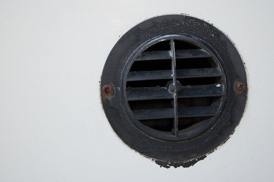 Box Truck External Air Vent