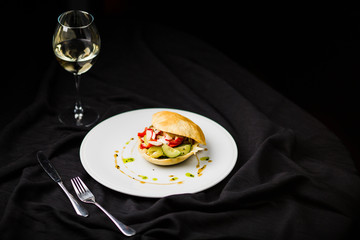 veggie burger in a bun