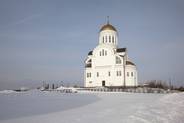 Церковь Михаила Архангела. Город Ревда. Свердловская...