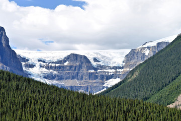 montagne canadienne