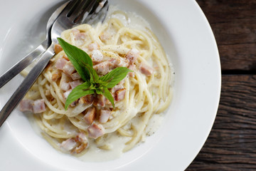 spaghetti carbonara