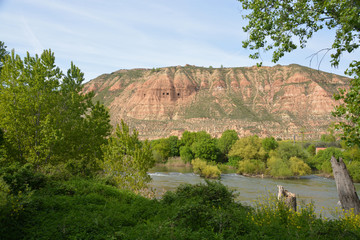 rivera del rio ebro a su paso por Logroño