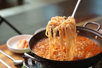 eolkeun kalguksu