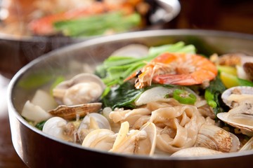 haemul kalguksu.  Noodle Soup with Seafood